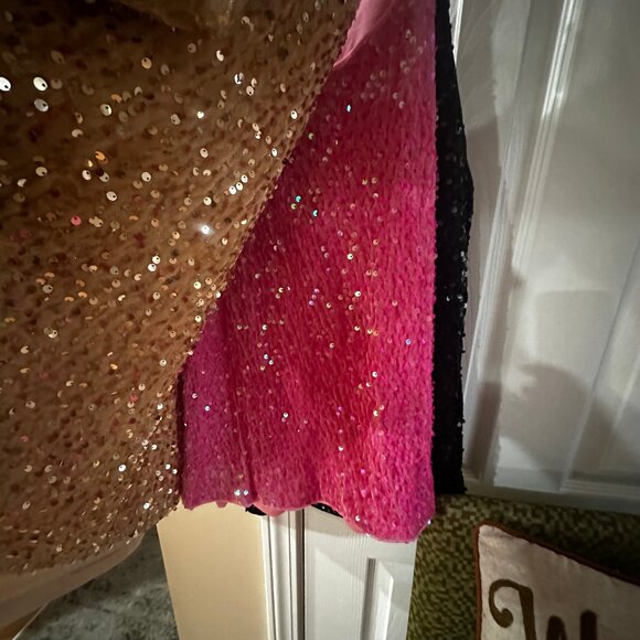 3 L/XL Rhinestone Tops - Picture 3 of 4